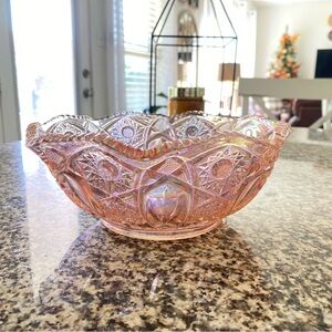 Vintage LE Smith Pink Carnival Iridescent Glass Bowl EUC